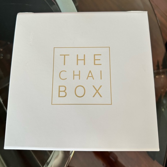🫖NIB🫖 THE CHAI BOX The Chai Lover’s Gift Set Hand Blended Teas + Tea Infuser - Picture 3 of 6